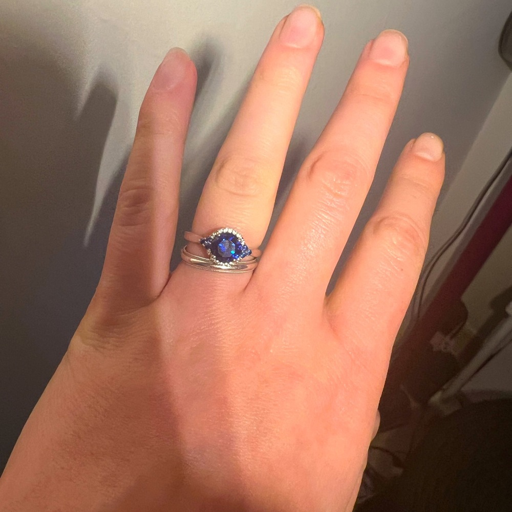 Vintage ring with a blue stone